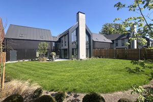 Photo 28- click for photo gallery